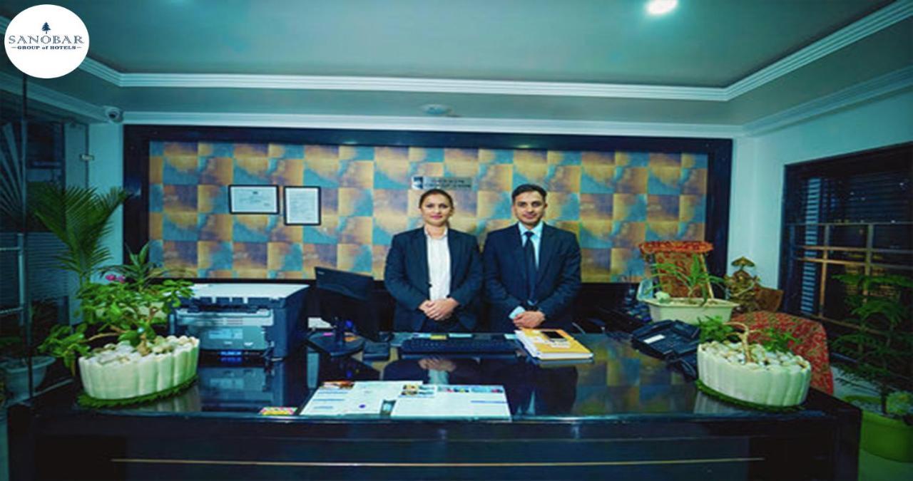 Hotel White Grand Shimla - In City Centre - A Centrally Ac Hotel Экстерьер фото