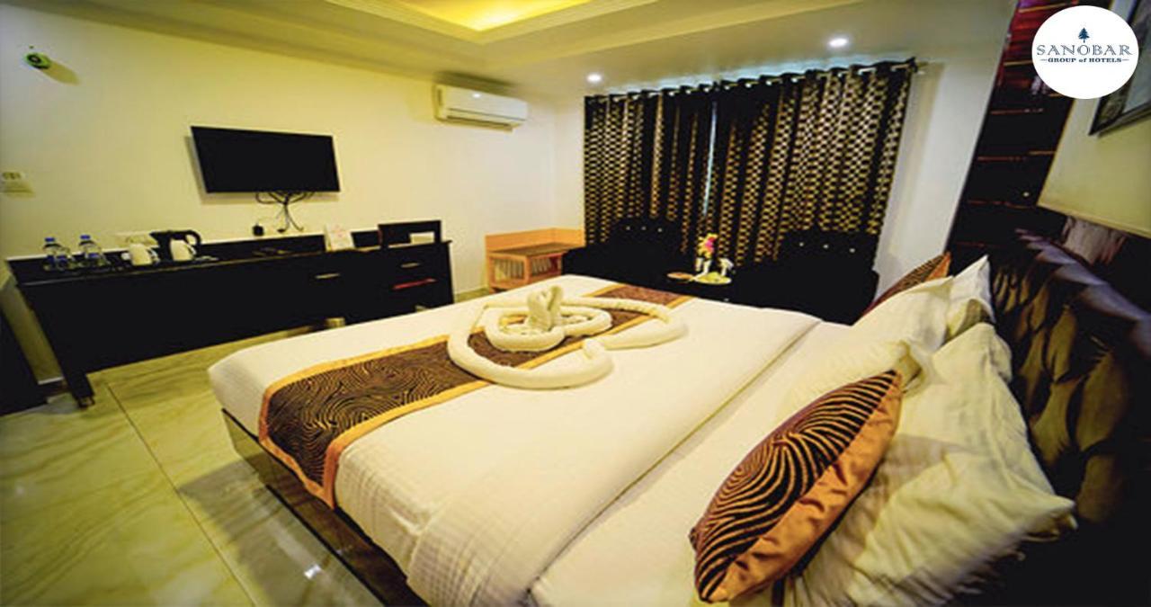 Hotel White Grand Shimla - In City Centre - A Centrally Ac Hotel Экстерьер фото