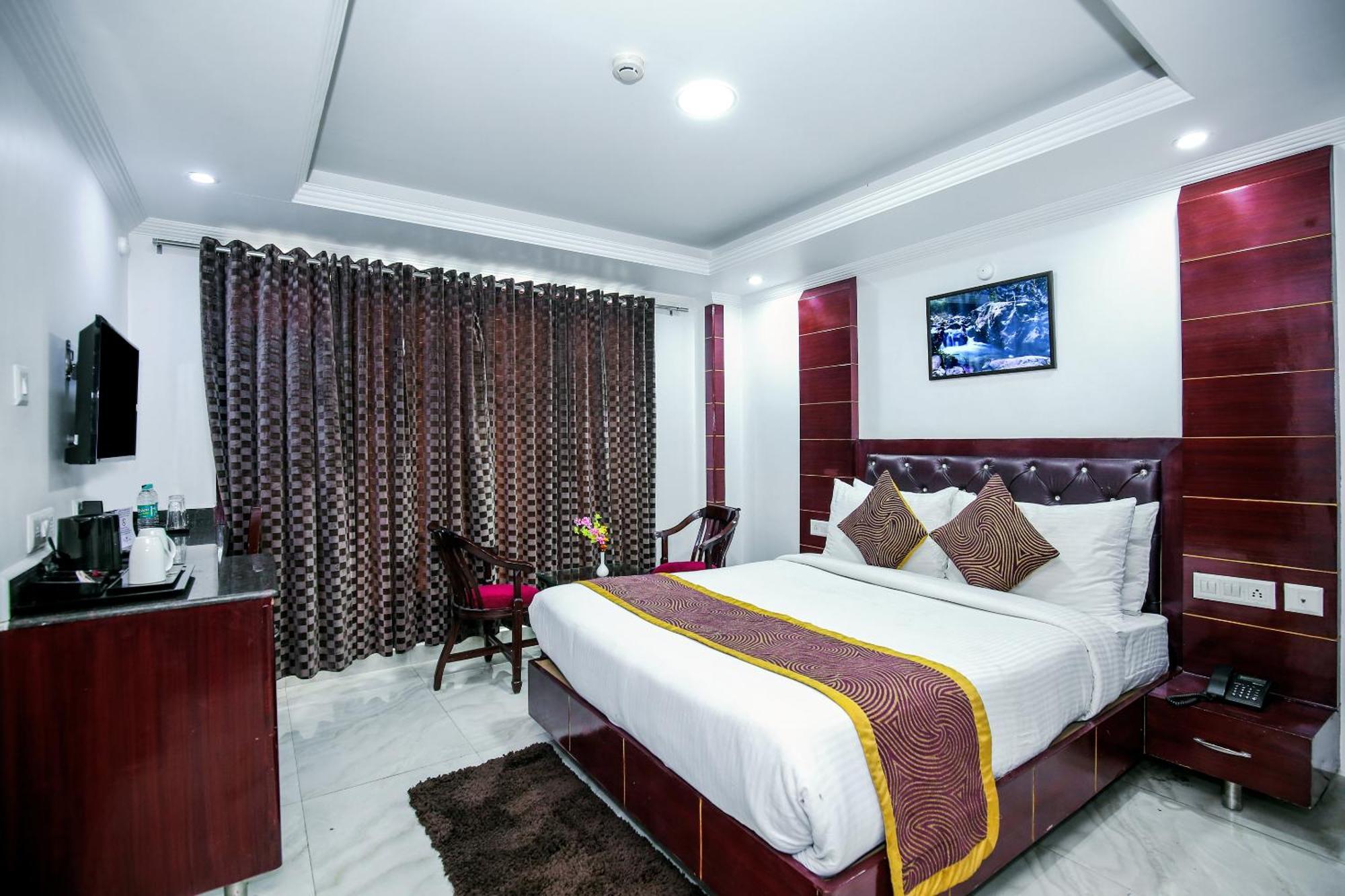 Hotel White Grand Shimla - In City Centre - A Centrally Ac Hotel Экстерьер фото