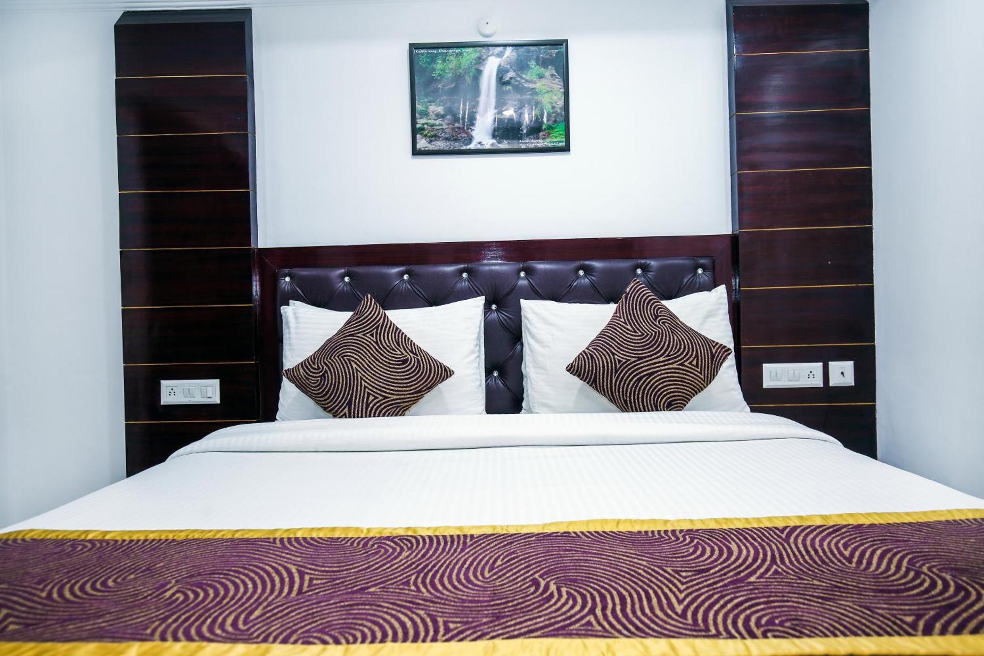 Hotel White Grand Shimla - In City Centre - A Centrally Ac Hotel Экстерьер фото